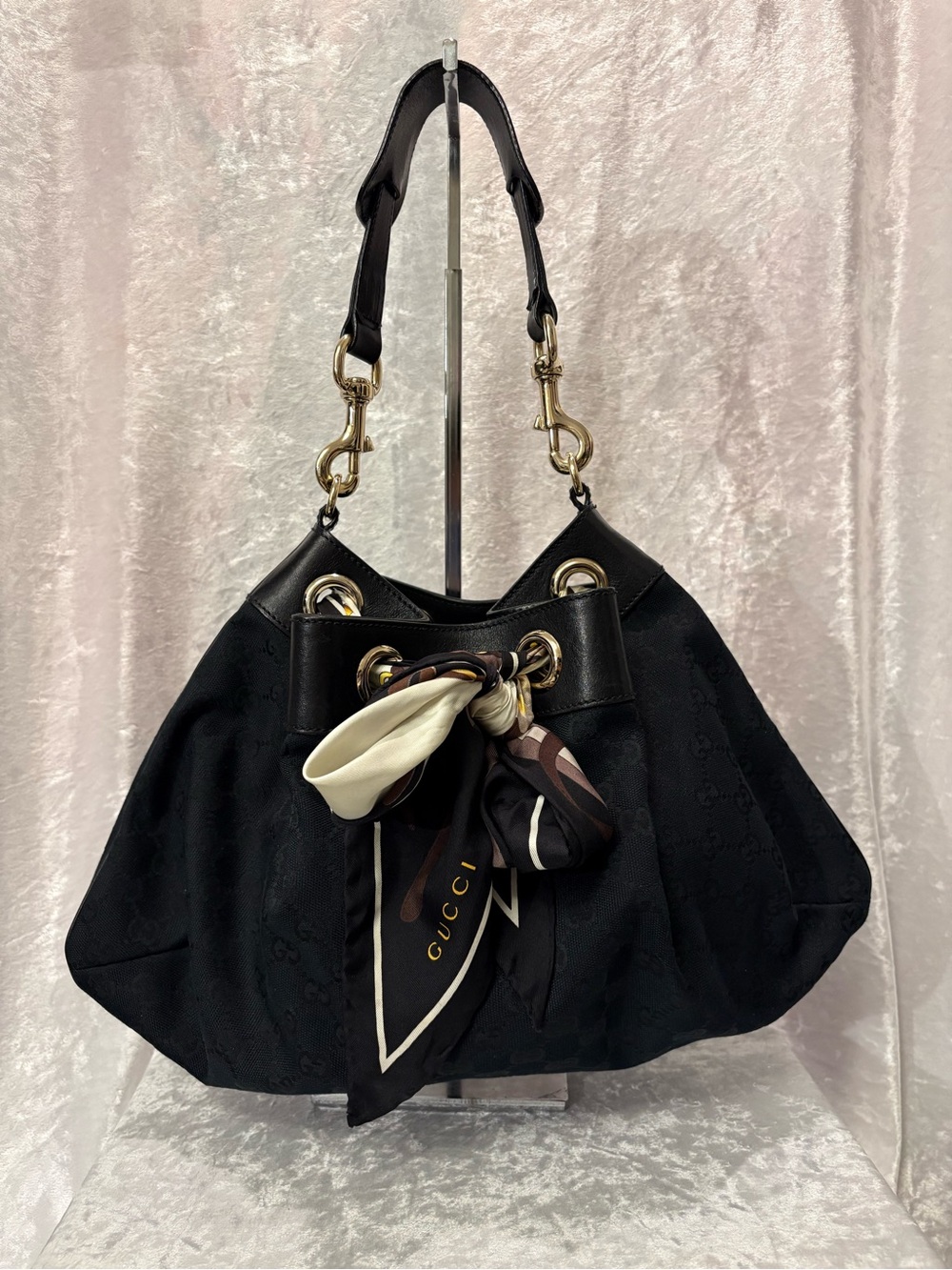 Gucci GG Signature Canvas Positano Scarf Hobo Bag Black COA